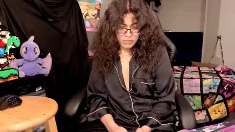 glaceon9 online show from December 18, 2:06 am