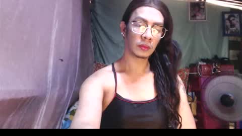 KENNY DOLL online show from March 16, 6:28 am