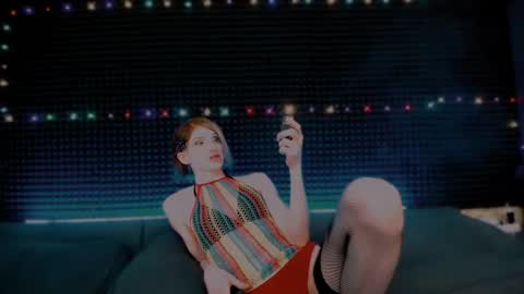 Miss Hardy online show from April 6, 4:46 am