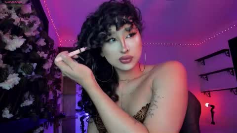 Heka Prudence online show from March 25, 3:34 am