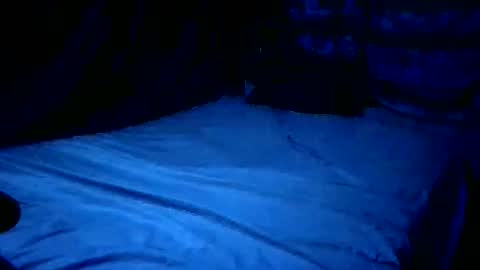 SissyNutsBustedCounter online show from April 23, 8:00 am