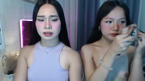 hoelymolly online show from April 16, 8:31 pm