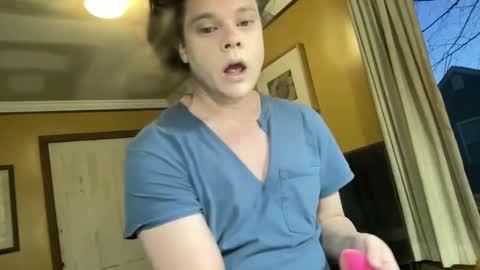 Hollys Drive threw Side Of CB. online show from December 3, 9:50 pm