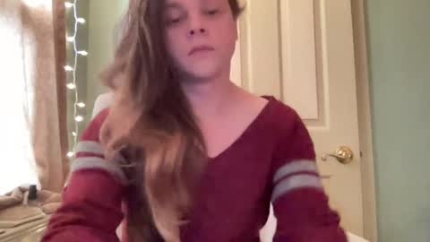 Hollys Drive threw Side Of CB. online show from December 29, 7:32 pm