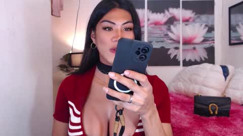 Snapshot of hot_pleasure_cock chatting on October 3, 1:11 pm Julli Anna online show from October 3, 1:11 pm
