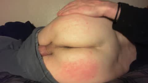 Bitch for abuse online show from October 31, 9:23 pm