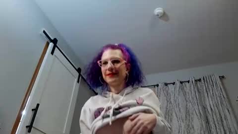 Lexie online show from February 28, 6:31 am