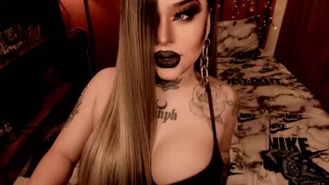 hubadera online show from December 7, 11:45 am