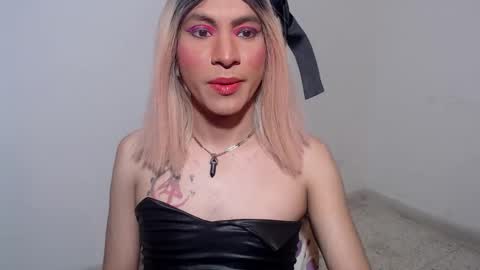 Danezka online show from November 25, 4:58 am