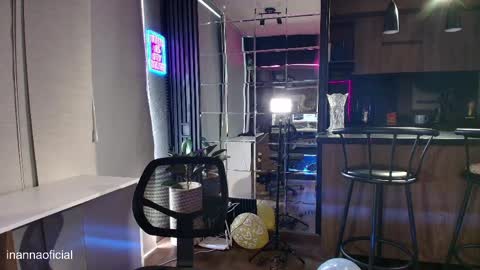 Inanna del Mar online show from April 1, 1:41 pm