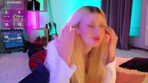  Dina  Help me reach 100 likes  online show from February 14, 7:10 pm