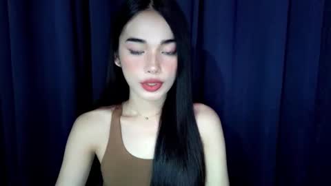 Isabelle online show from February 8, 4:24 pm