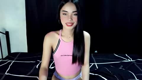 Isabelle online show from February 16, 4:05 pm