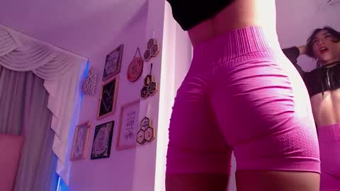 Isabelle Daza online show from March 16, 12:09 pm