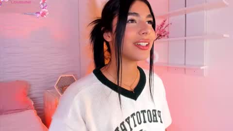 Isa online show from March 23, 8:25 pm