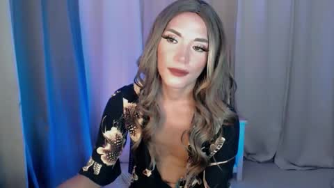 April online show from November 21, 10:11 pm