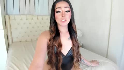 stella online show from February 26, 5:29 pm