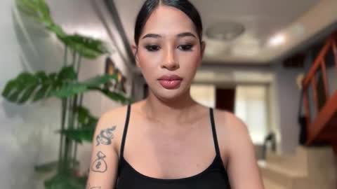 kirstenelsie online show from March 16, 6:06 am