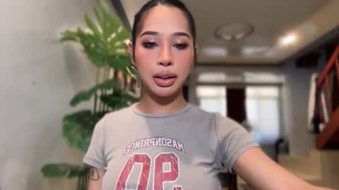 kirstenelsie online show from March 23, 1:21 am