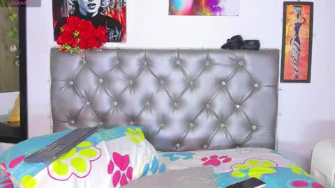 ivymilleer online show from March 3, 1:07 pm