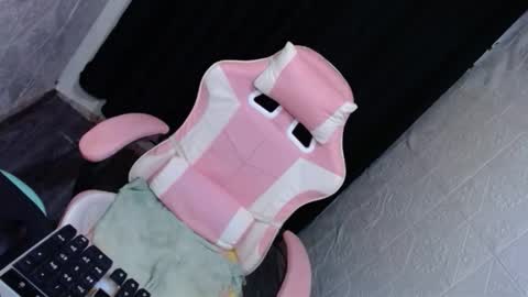 Jassie online show from December 20, 10:32 am