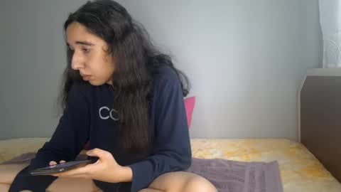 Snapshot of jennalore chatting on January 15, 12:36 pm JennaLore online show from January 15, 12:36 pm