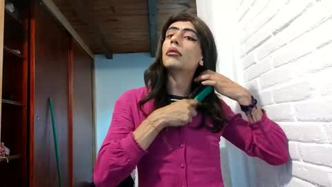 jessicasixnorma online show from March 11, 1:37 am