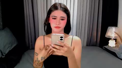 Snapshot of jhulianagrey chatting on October 22, 5:53 am julie online show from October 22, 5:53 am
