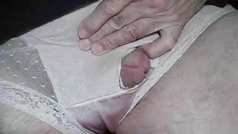 joe572009 online show from January 17, 11:34 pm