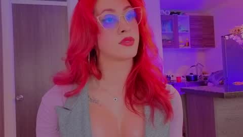 Juliana online show from June 1, 7:48 pm