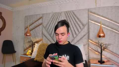 Justine online show from March 15, 9:18 pm