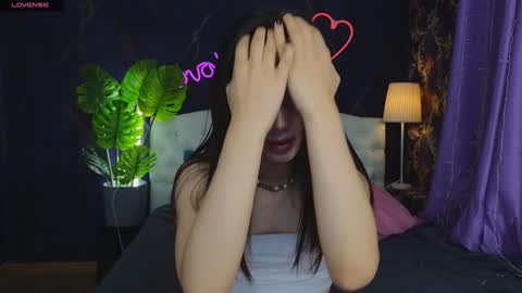 Kaia Monday Thursday FridaySaturdaySunday online show from December 4, 4:32 pm