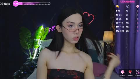 Kaia Monday Thursday FridaySaturdaySunday online show from December 9, 10:53 pm