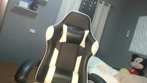 kimmy online show from December 5, 7:14 am