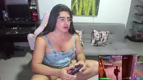 Khalifa Kasumi online show from April 3, 6:55 am