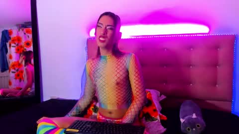 Snapshot of khandyz chatting on February 7, 7:49 pm Khandyz online show from February 7, 7:49 pm