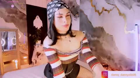 dann  online show from October 30, 5:39 am