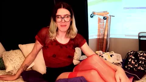 knottybadgirl online show from February 8, 4:18 am