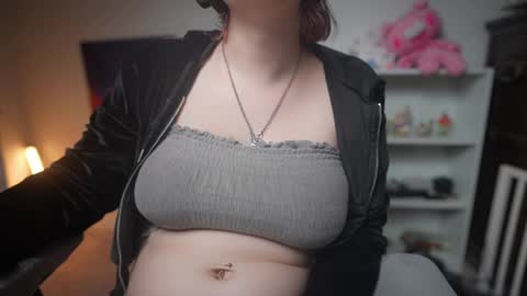 Krystal Syx online show from February 23, 2:29 am