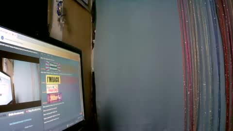 kyutshyne online show from March 5, 5:34 pm