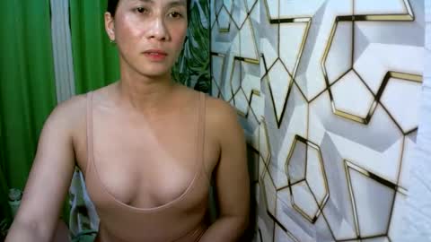 kyutshyne online show from March 31, 9:06 pm