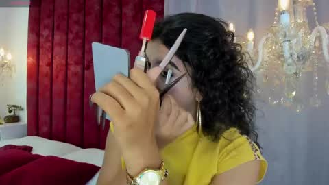 Snapshot of lacolorina_ chatting on February 26, 4:36 am Colorina online show from February 26, 4:36 am