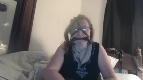 Delilah-Catherine online show from January 5, 6:13 am