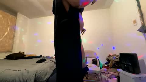 Mama Purrr online show from February 13, 11:45 pm