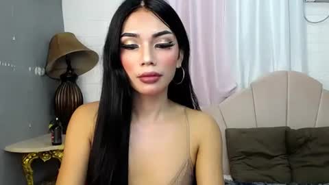 Snapshot of lahermosa_manika69 chatting on March 12, 1:58 am MANIKA online show from March 12, 1:58 am