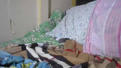 larissah99 online show from March 2, 6:58 am