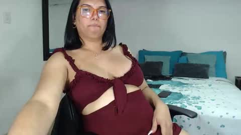 FLOR SALVAJE online show from April 15, 4:29 am