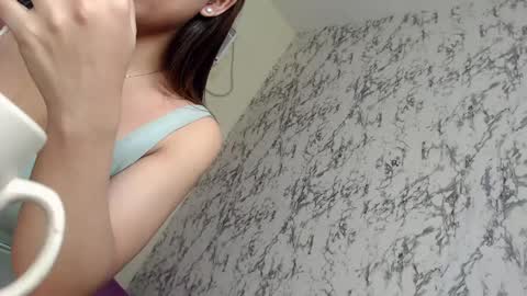 Snapshot of letsplaybaby_ chatting on February 27, 9:32 am gene online show from February 27, 9:32 am