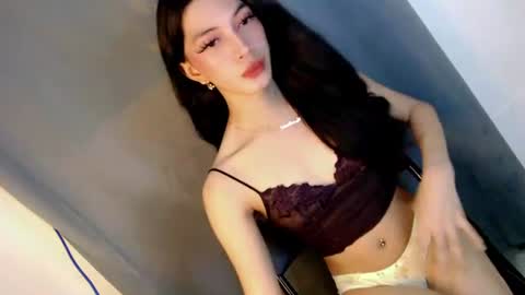 Im Lexie  dont forget to follow me please online show from August 10, 3:54 am