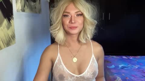 lexiesmith_ online show from September 30, 1:05 am